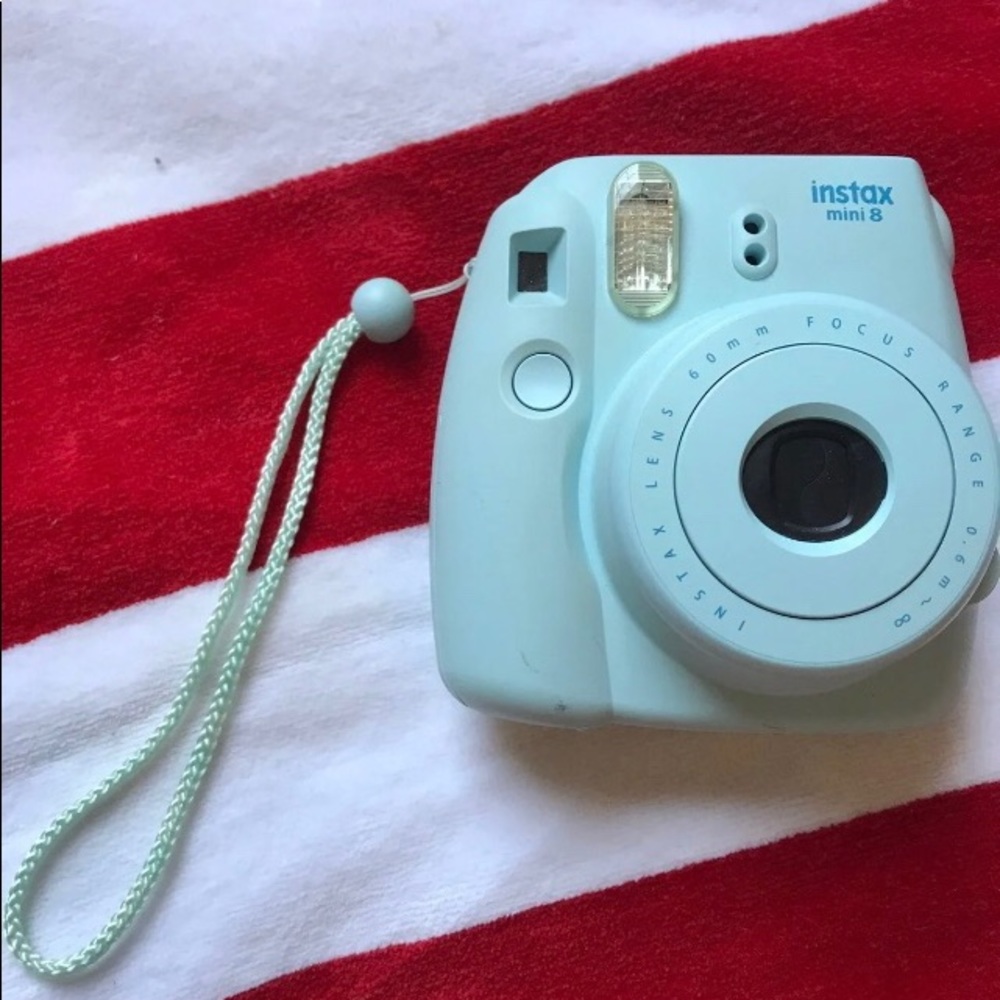 instax mini 8 polaroid camera
